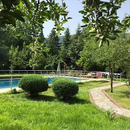 فيلة Country Kirkpinar